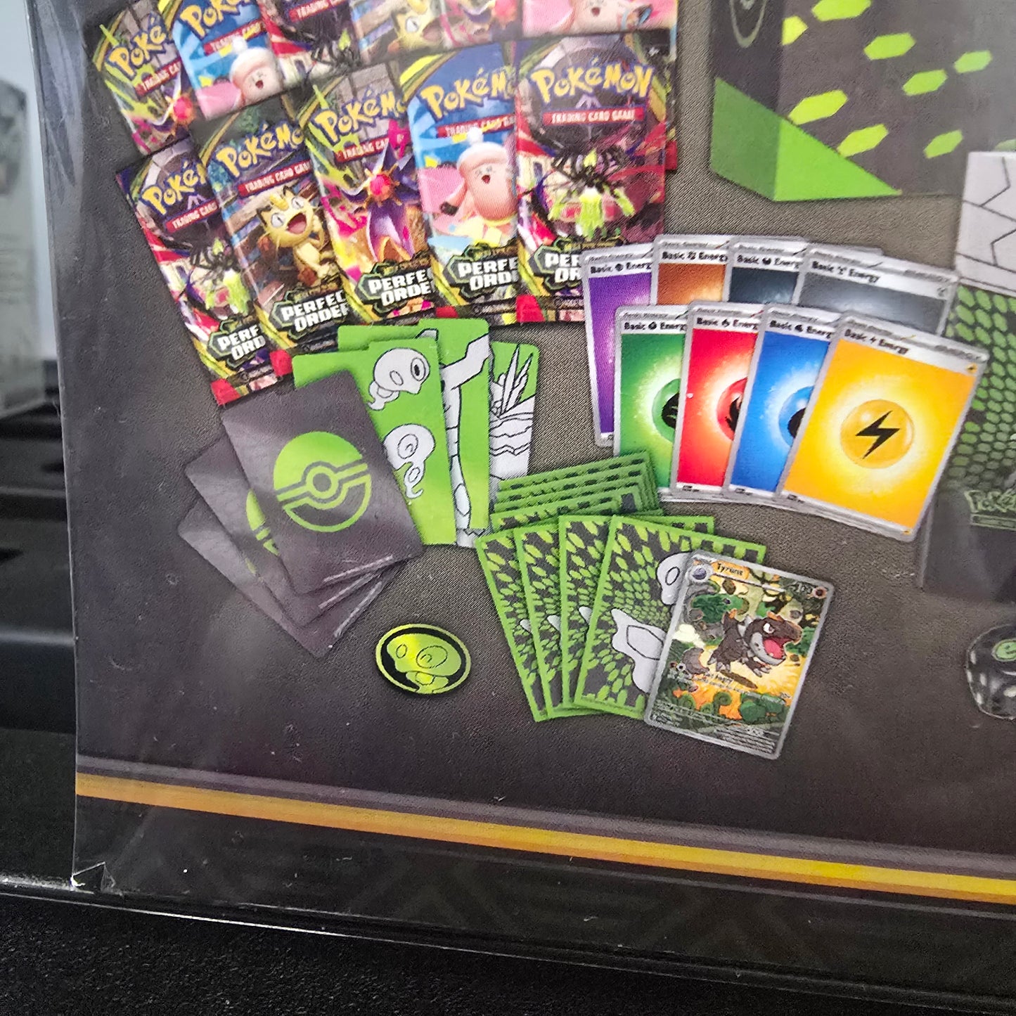 Pokemon Perfect Order Pokemon Center Elite Trainer Box - ME03